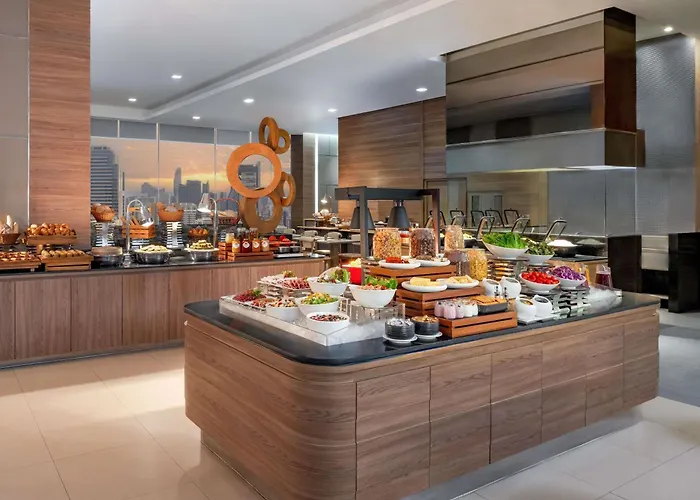 Mercure Siam - SHA Extra